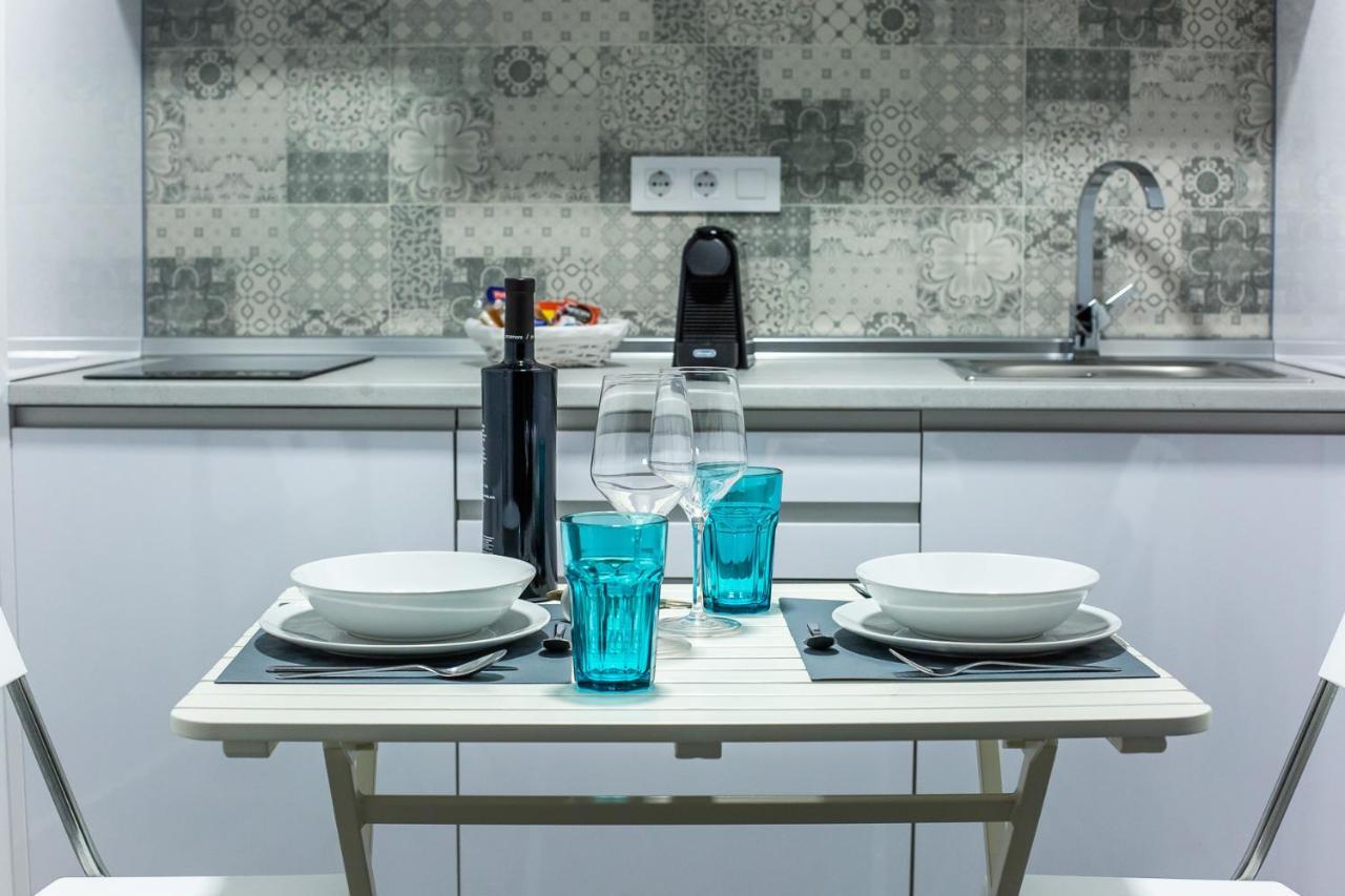 Apartamentos Hervas Suites Bagian luar foto
