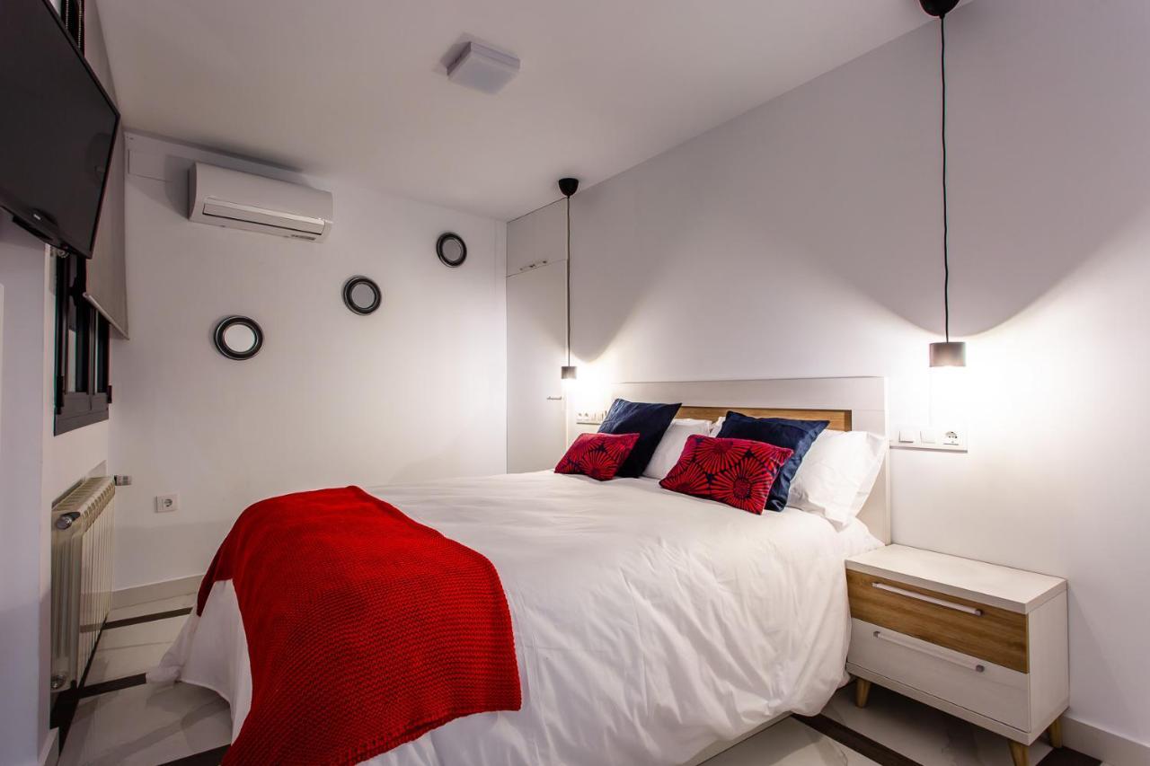 Apartamentos Hervas Suites Bagian luar foto